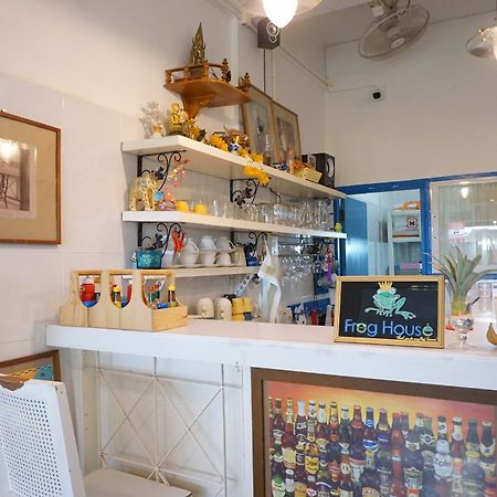 Frog House Bed & Breakfast - Adults Only Patong Exterior photo